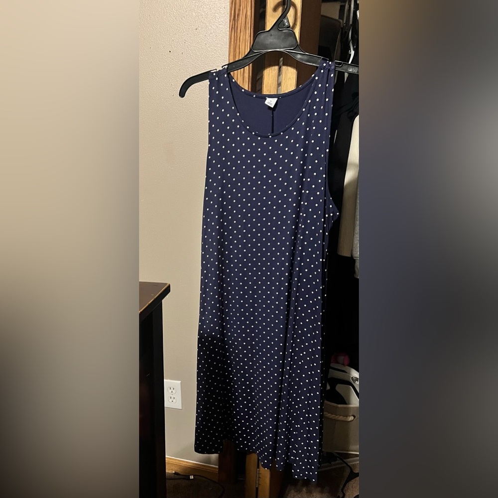 NWT sleeveless a line dress.